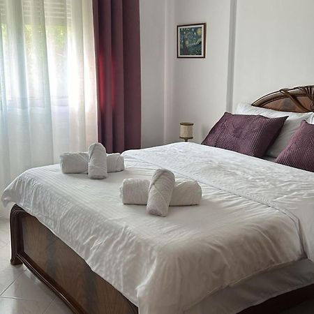 Appartamento Laura Con Vista Lungomare Vlorë Eksteriør billede